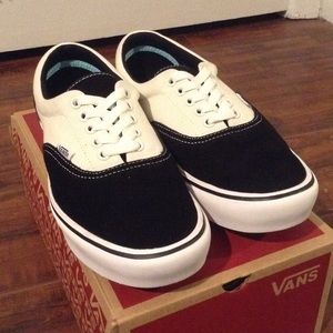 Vans ComfyCush Era Shoe